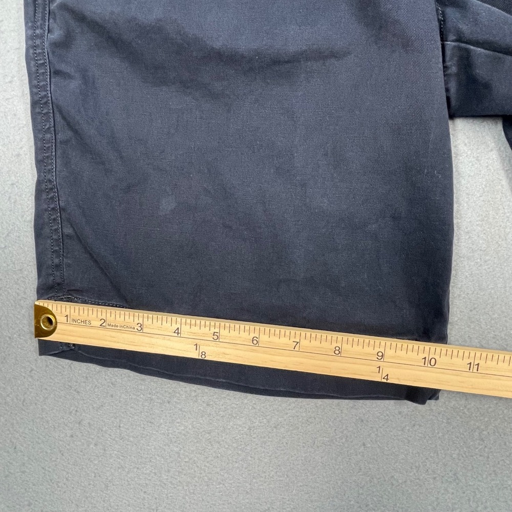 Eddie Bauer Navy Blue Blakely Chino Shorts Women Size 8 Petite - Picture 8 of 9